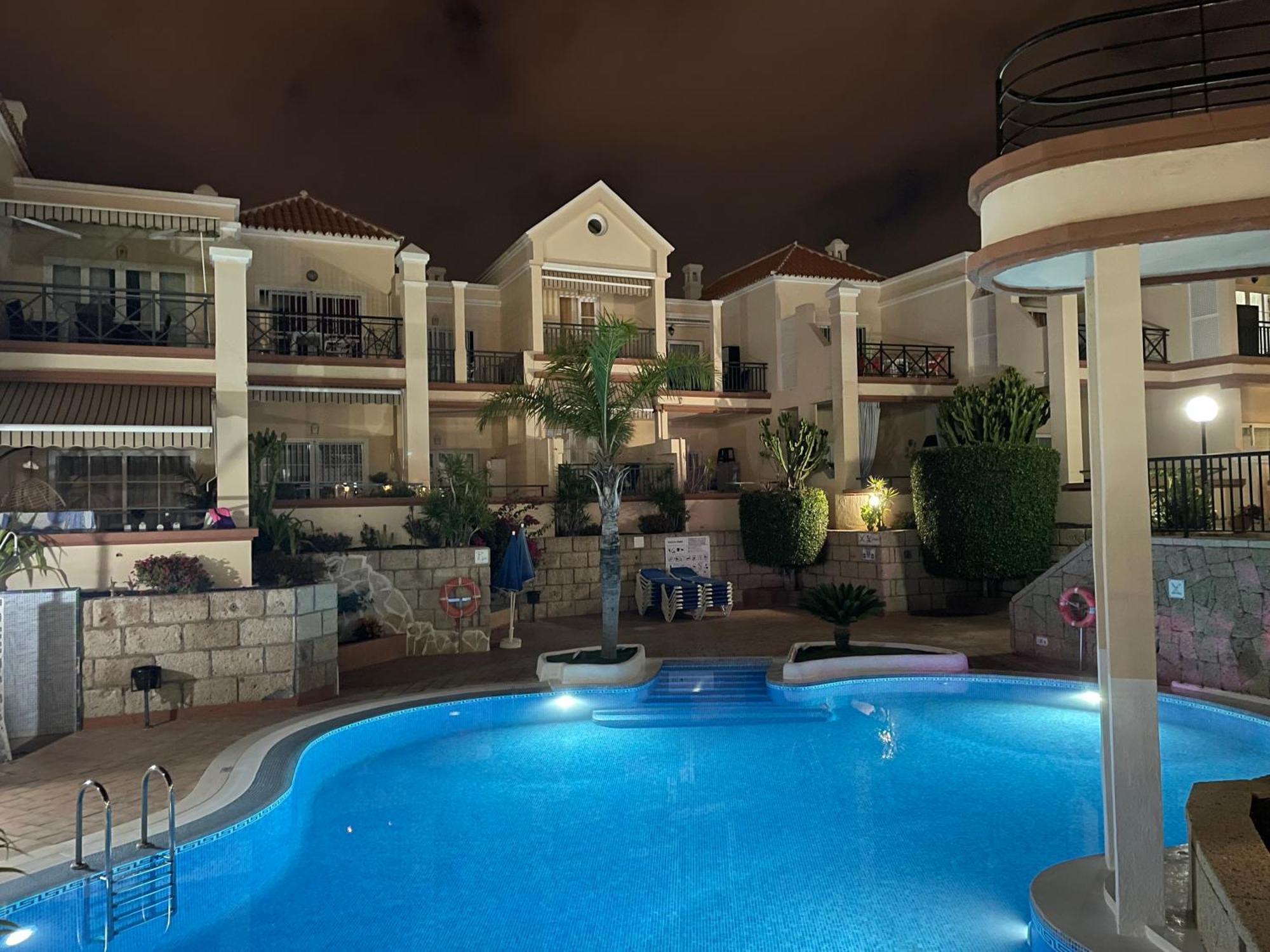 Sarah'S Apartment - Playa Fanabe 阿德耶 外观 照片